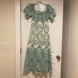 BOHO EMBROIDERED CUTOUT MAXI DRESS